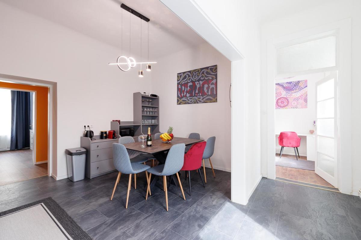 New Shalalaliving Vienna Spacious Home For Family & Friends エクステリア 写真