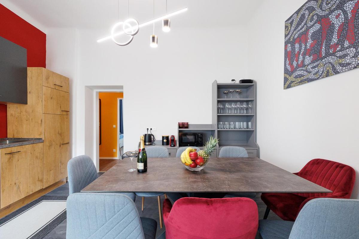 New Shalalaliving Vienna Spacious Home For Family & Friends エクステリア 写真
